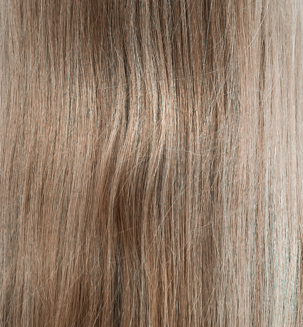 Cómo quitar el frizz del cabello al instante